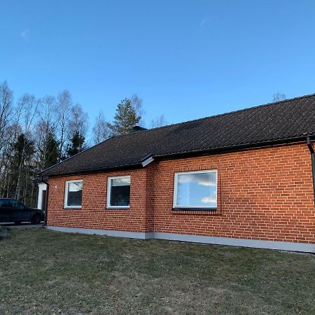 Cozy House In Kosta Center Surrounding With Swedish Nature Exterior foto