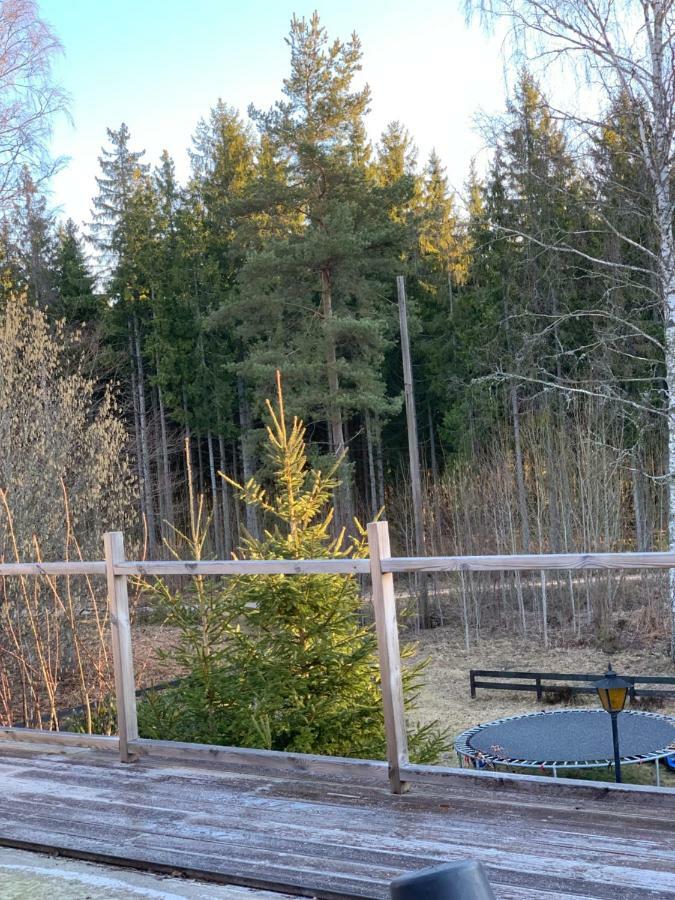 Cozy House In Kosta Center Surrounding With Swedish Nature Exterior foto